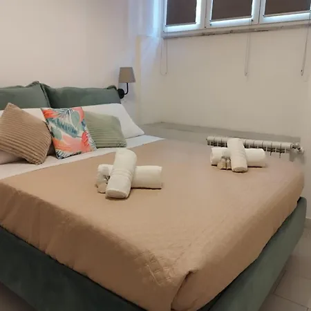 Domus Lodi Urban I Homestay Rome