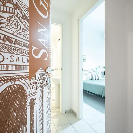 Domus Lodi Urban I Rome