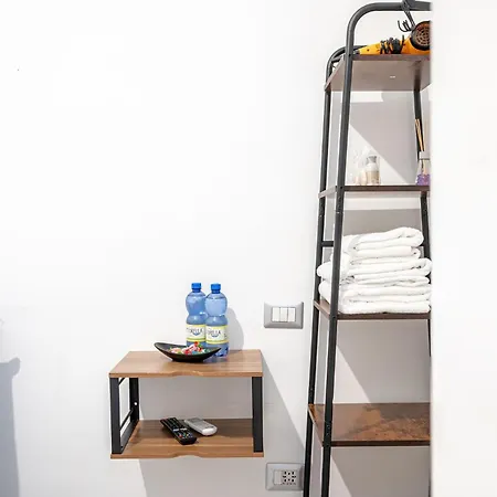 Domus Lodi Urban I Homestay Rome