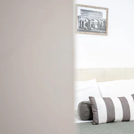 Homestay Domus Lodi Urban I Rome